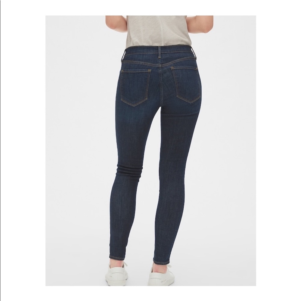 GAP Mid Rise True Skinny Jeans in Sculpt Dark Wash Size 27